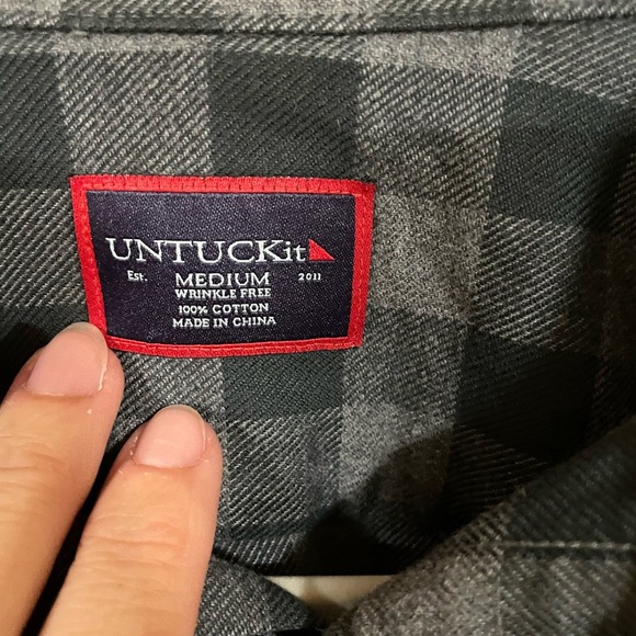 UNTUCK IT-Grey and black gingham medium wrinkle free button down - Picture 3 of 3